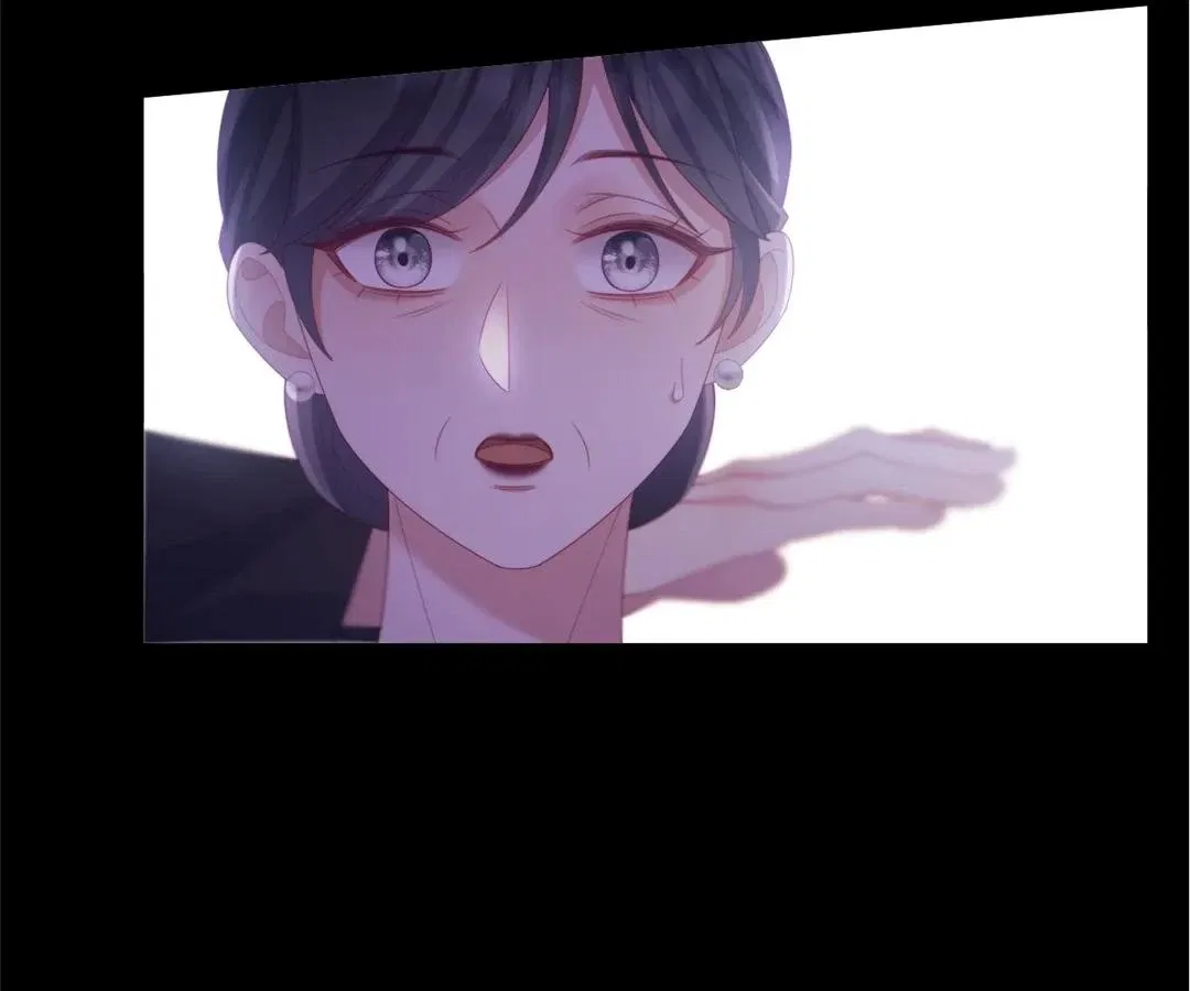 White Moon He Made a Move On Me Chapter 72 – Page 70